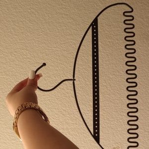 Black Closet hanging jewelry organizer